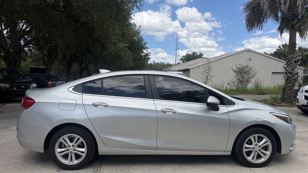 2018 Chevrolet Cruze - $8,500