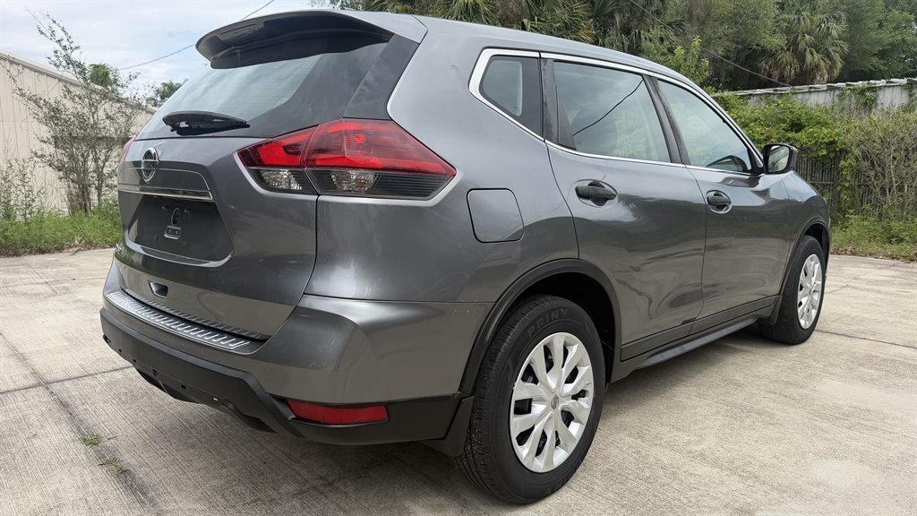 2018 Nissan Rogue - $9,995