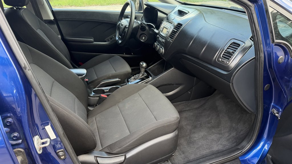 2017 Kia Forte - $8,495