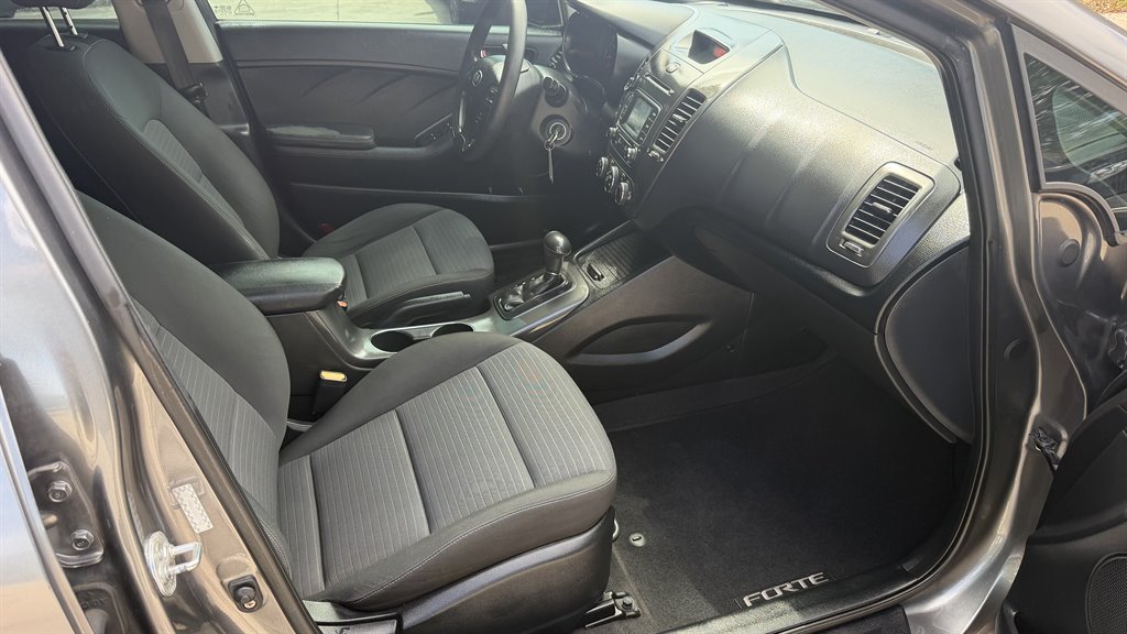 2016 Kia Forte - $7,495