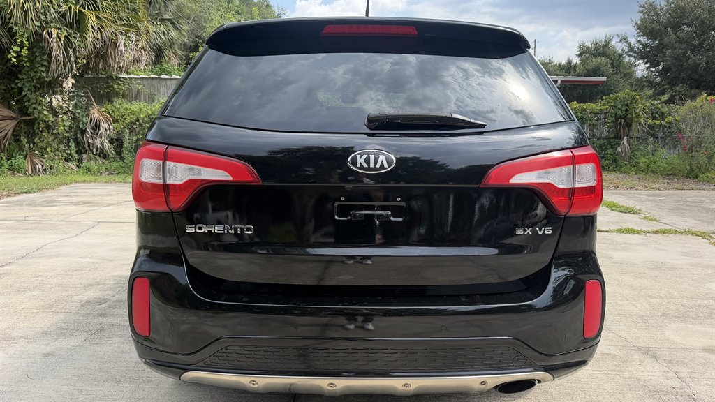 2015 Kia Sorento - $6,995