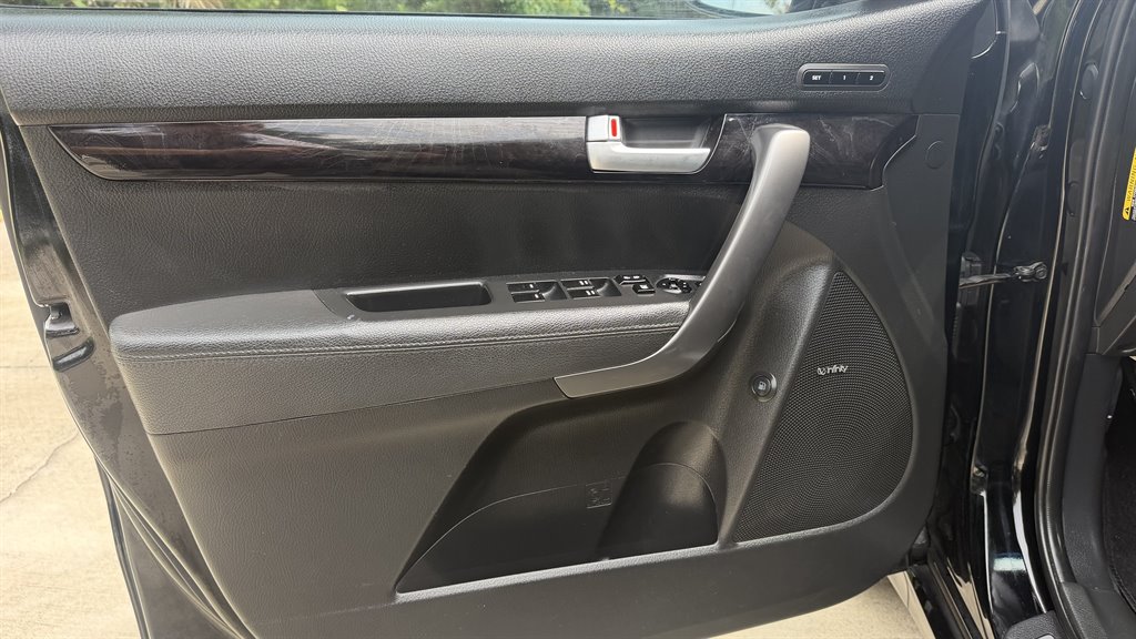 2015 Kia Sorento - $6,995