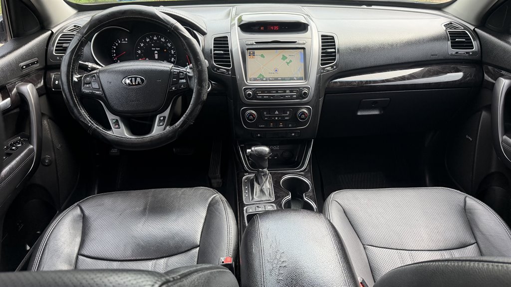 2015 Kia Sorento - $6,995