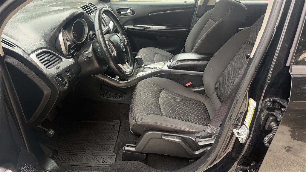 2015 Dodge Journey - $7,495