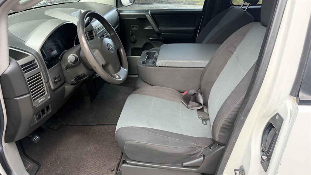 2004 Nissan Titan - $6,495