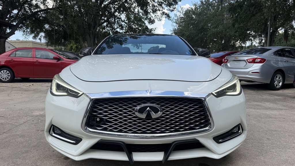 2017 INFINITI Q60 - $13,995