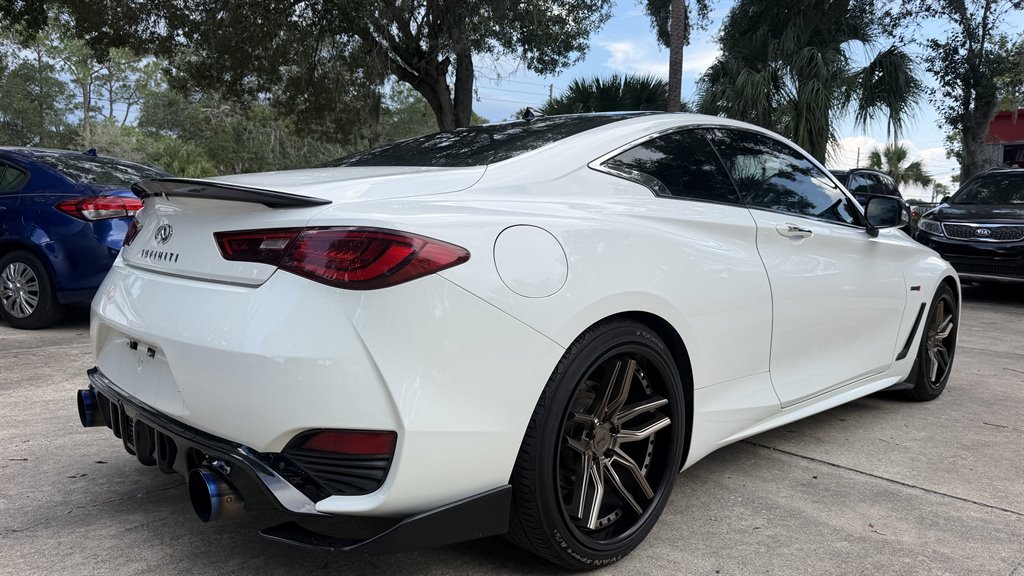 2017 INFINITI Q60 - $13,995
