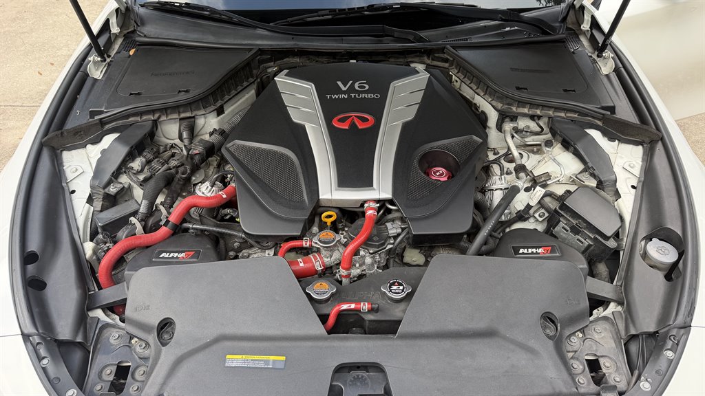 2017 INFINITI Q60 - $13,995