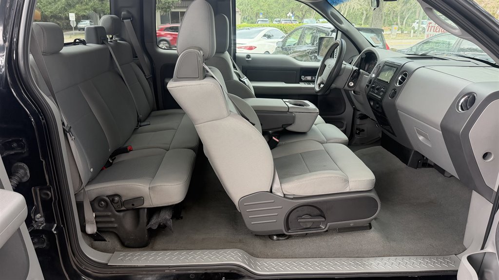 2007 Ford F-150 - $7,995