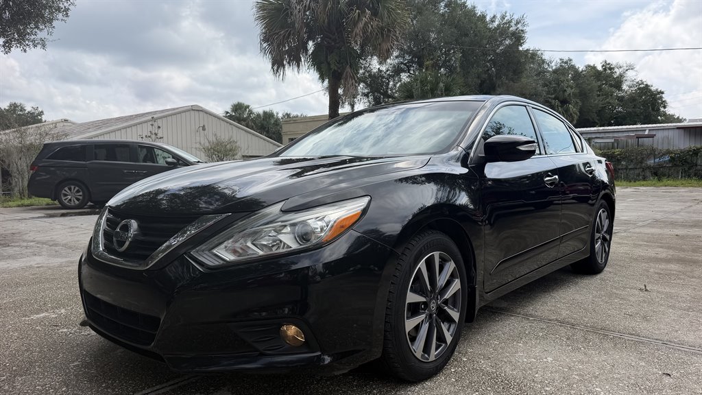 2017 Nissan Altima - $10,250