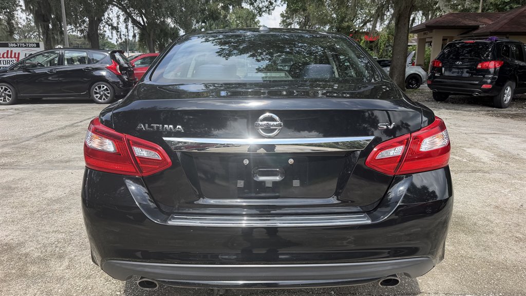 2017 Nissan Altima - $10,250