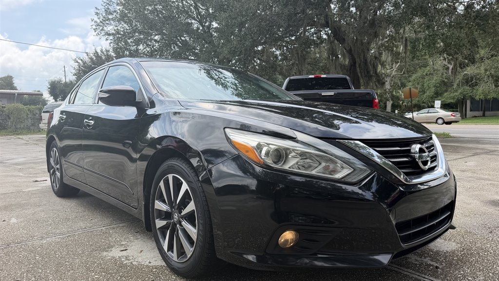 2017 Nissan Altima - $10,250