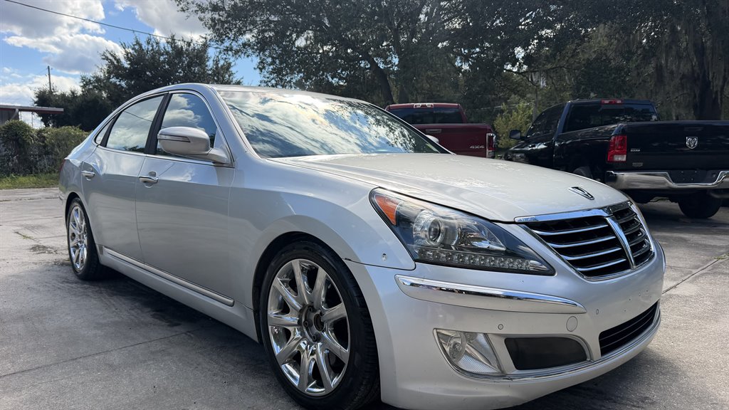 2012 Hyundai Equus - $9,995
