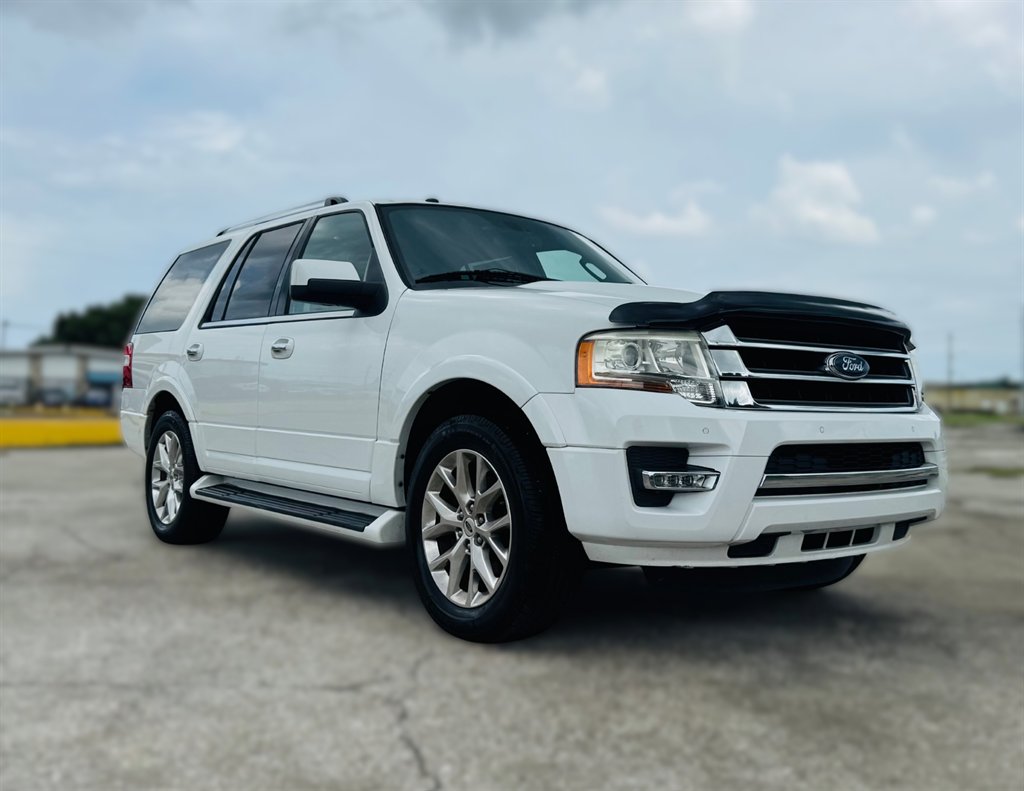 2017 Ford Expedition - $16,995