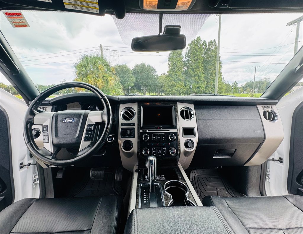 2017 Ford Expedition - $16,995