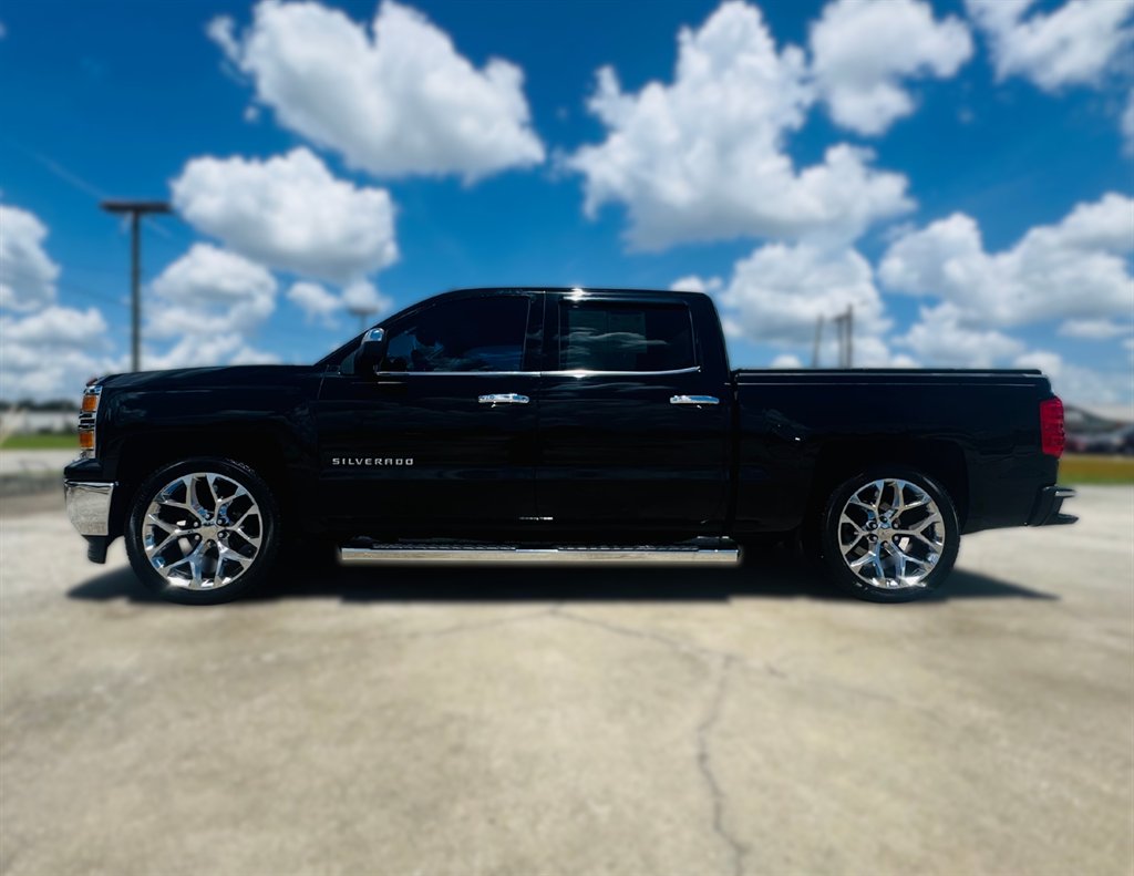 2014 Chevrolet Silverado - $21,500