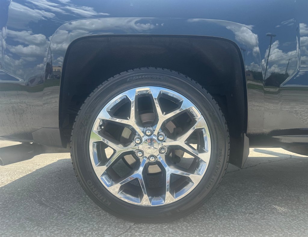 2014 Chevrolet Silverado - $21,500