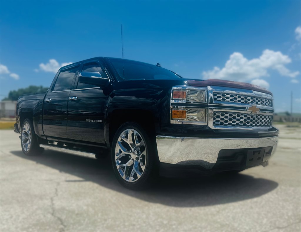 2014 Chevrolet Silverado - $21,500