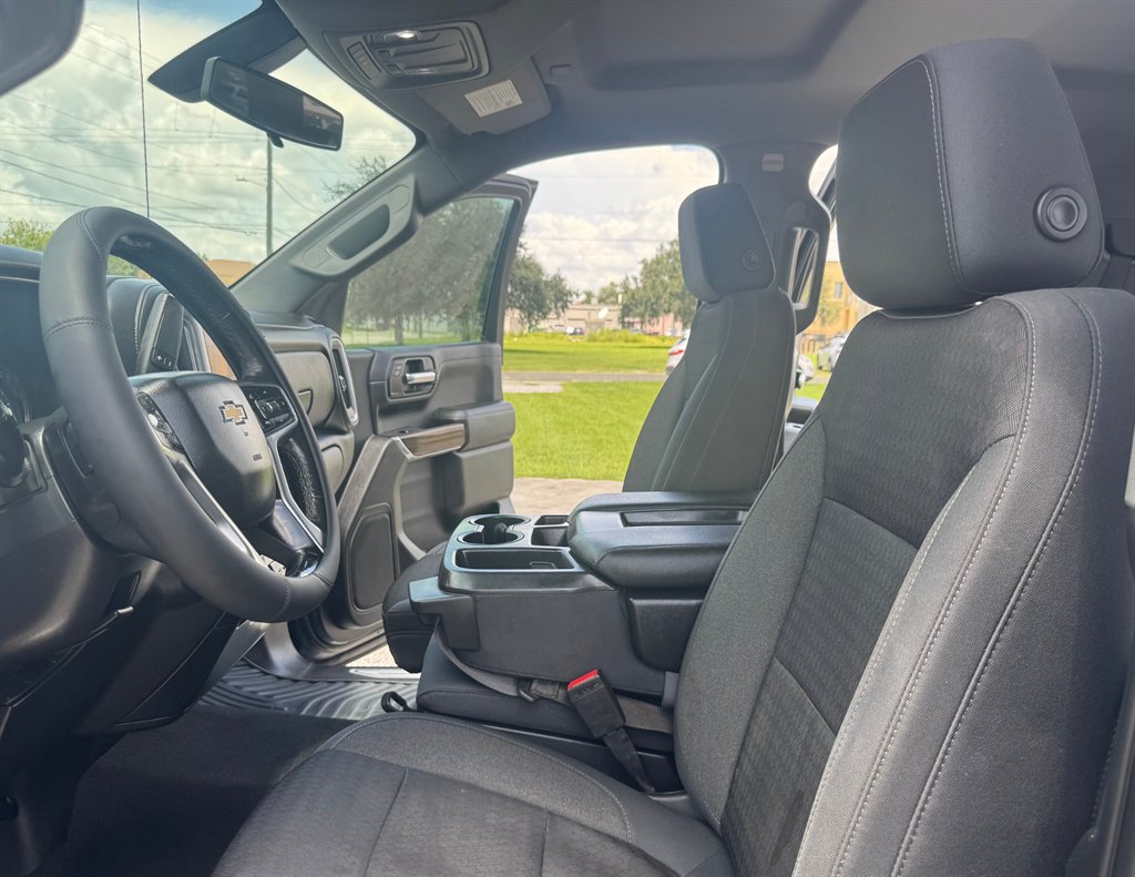 2019 Chevrolet Silverado - $24,995