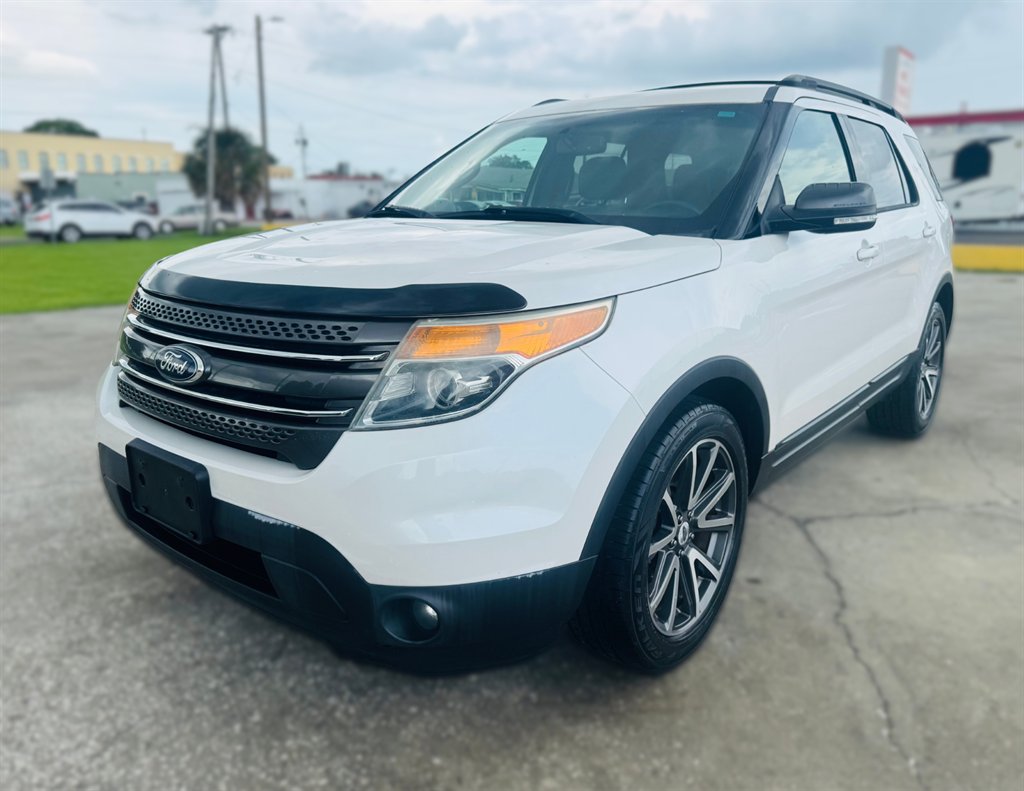 2015 Ford Explorer