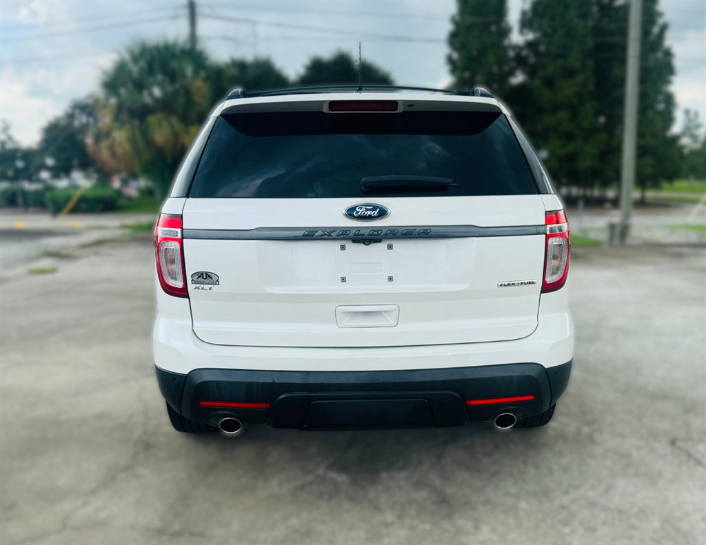 2015 Ford Explorer