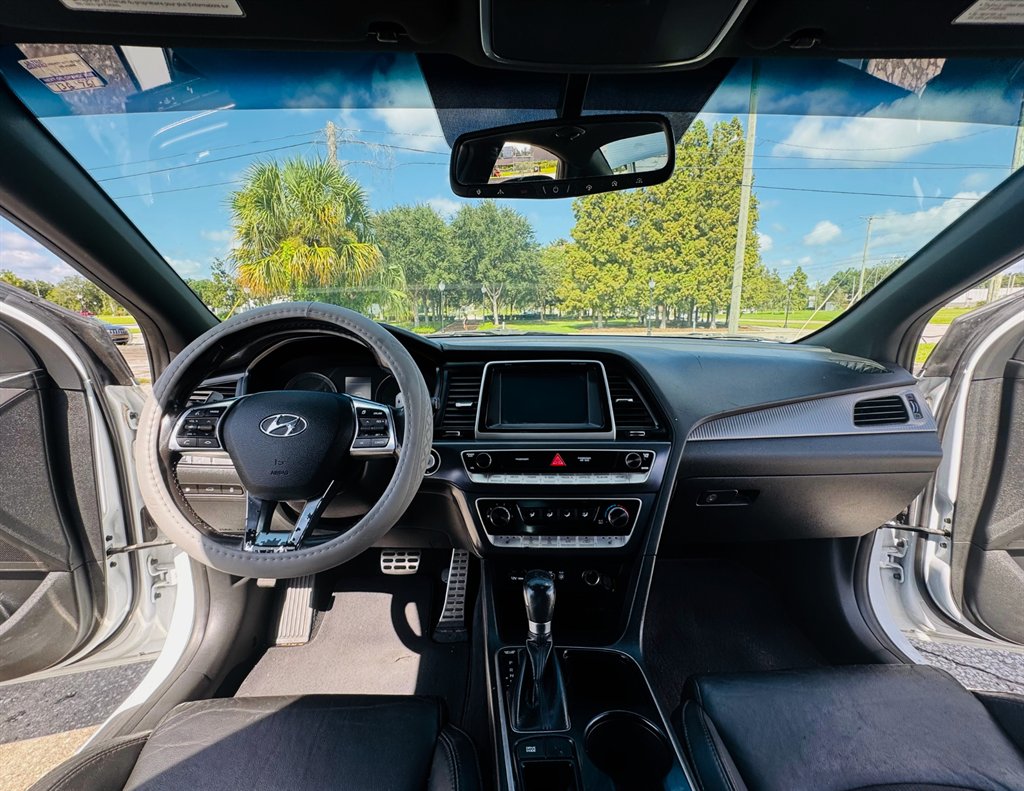2018 Hyundai Sonata - $13,995