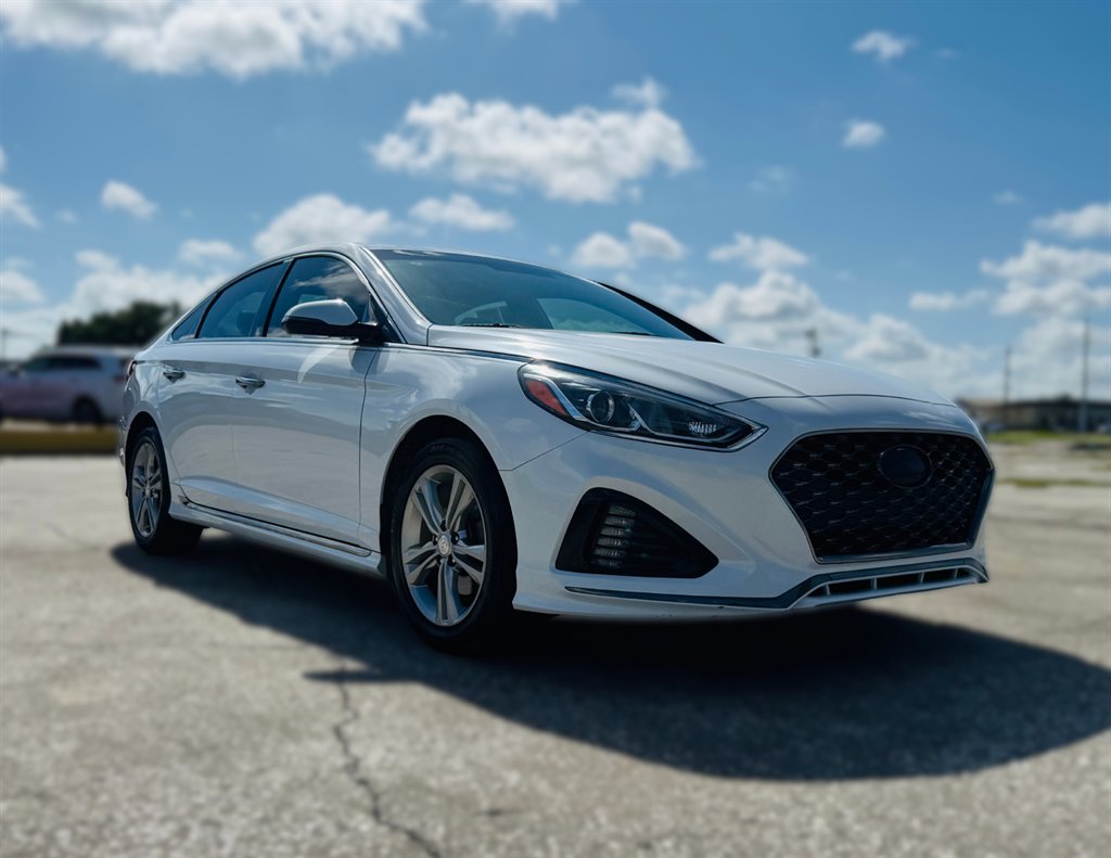 2018 Hyundai Sonata - $13,995