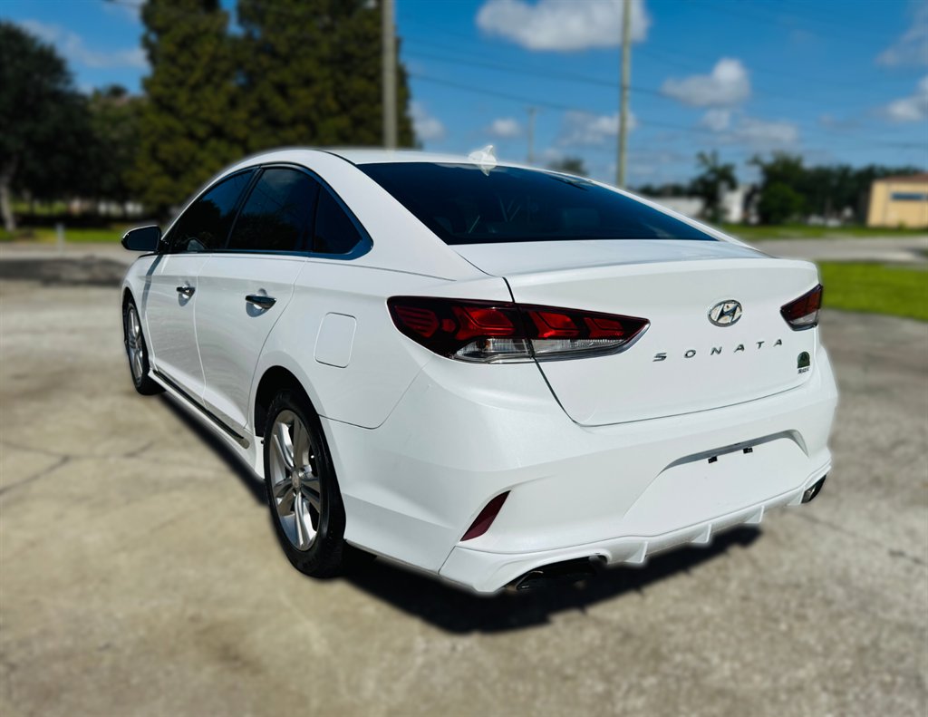 2018 Hyundai Sonata - $13,995