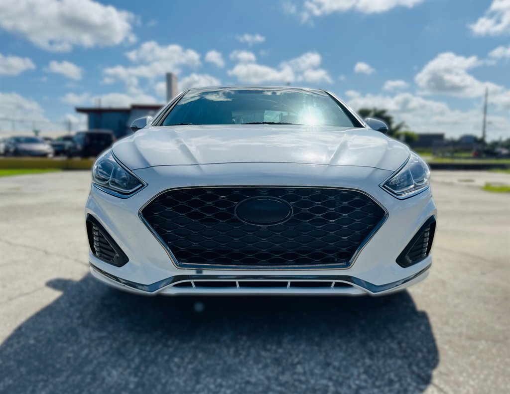 2018 Hyundai Sonata - $13,995