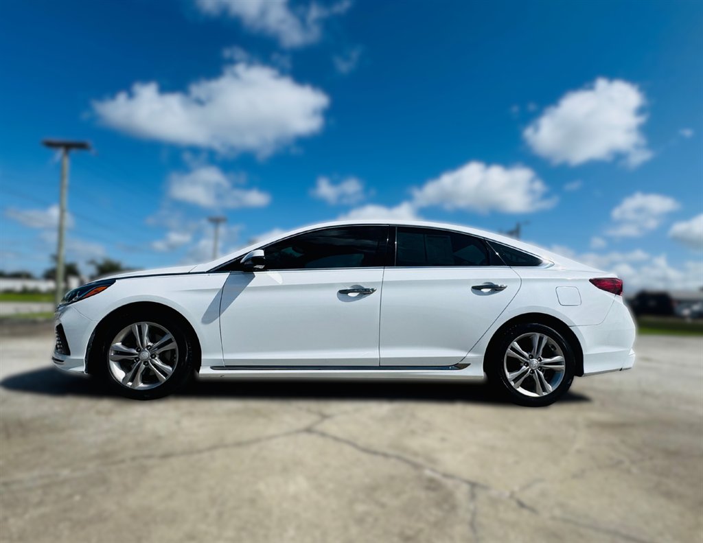 2018 Hyundai Sonata - $13,995