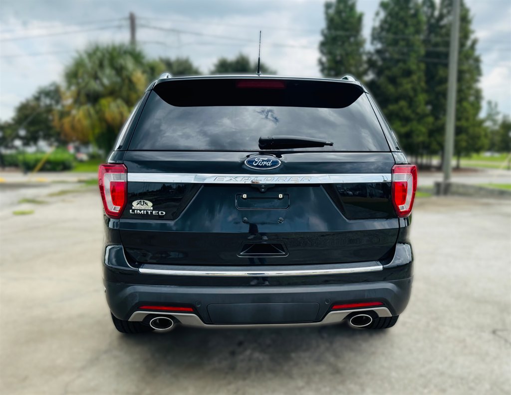 2019 Ford Explorer - $19,995