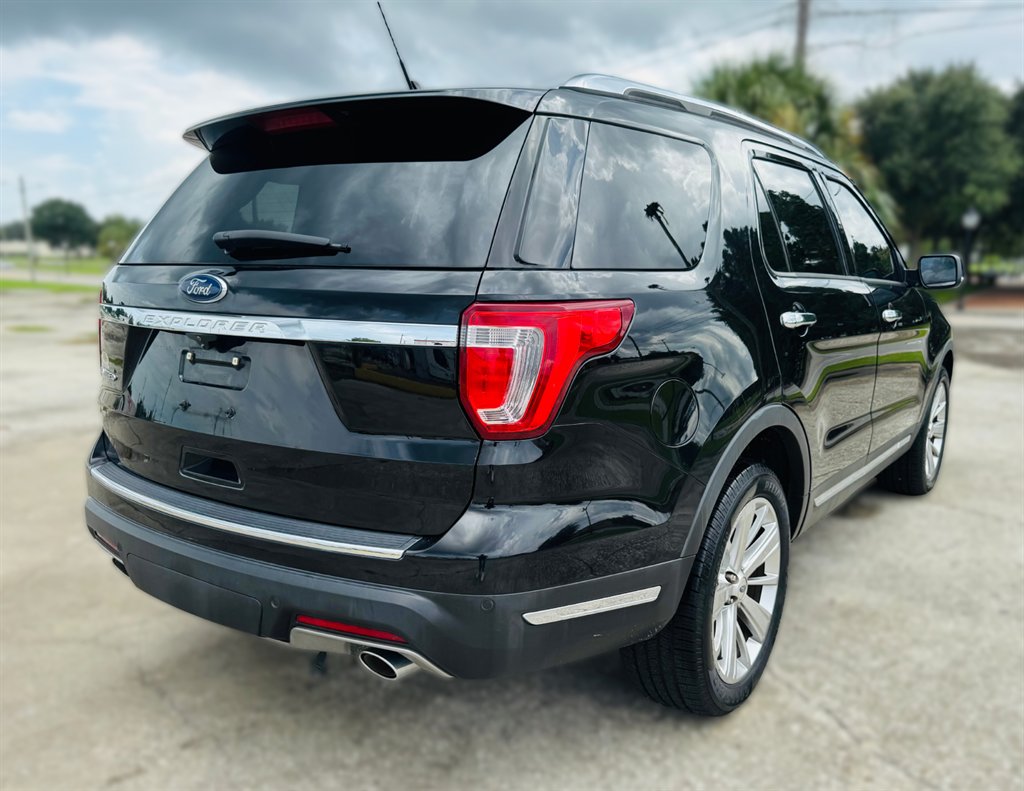 2019 Ford Explorer - $19,995