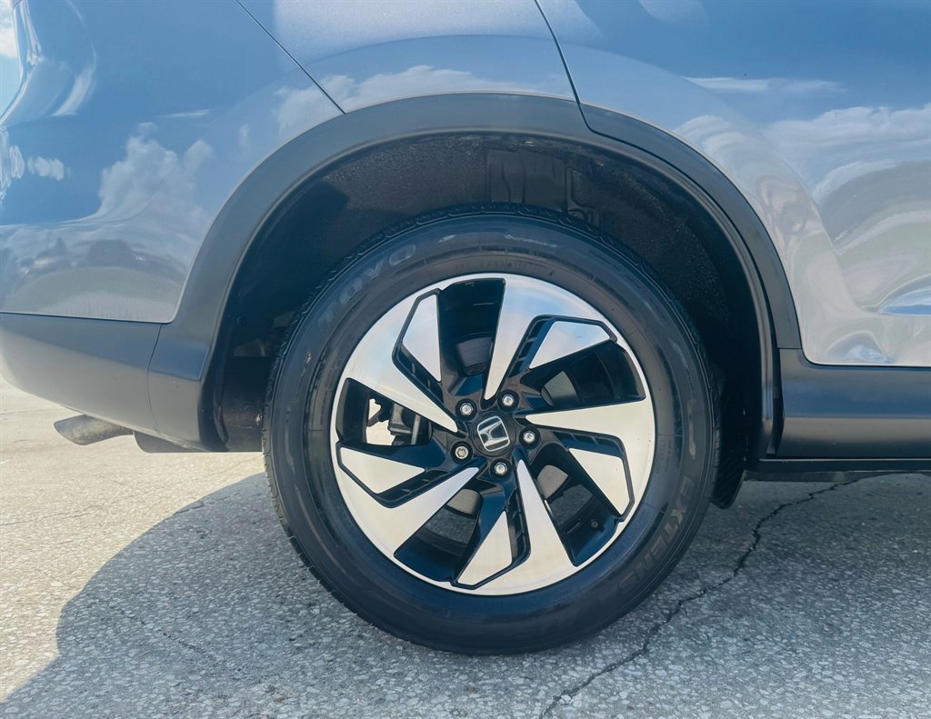 2015 Honda CR-V - $15,995