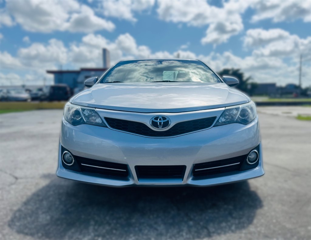 2013 Toyota Camry - $13,995