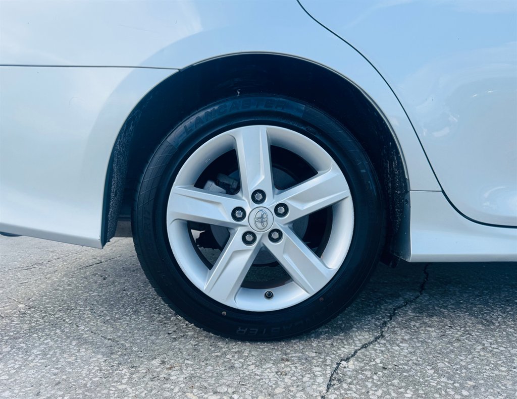 2013 Toyota Camry - $13,995