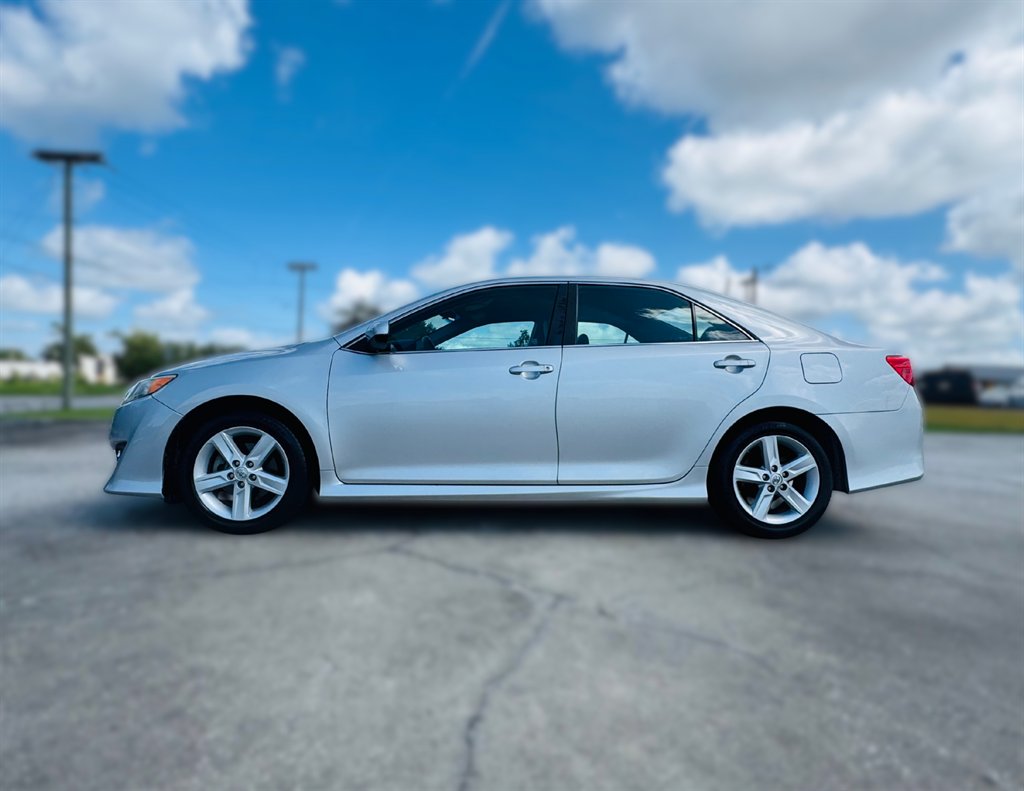2013 Toyota Camry - $13,995