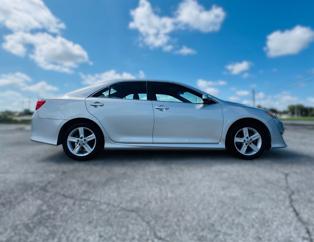 2013 Toyota Camry - $13,995
