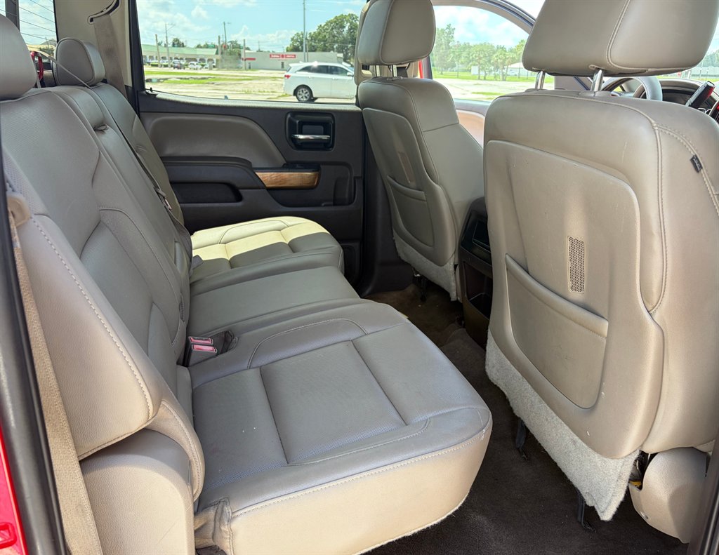 2014 Chevrolet Silverado - $17,995
