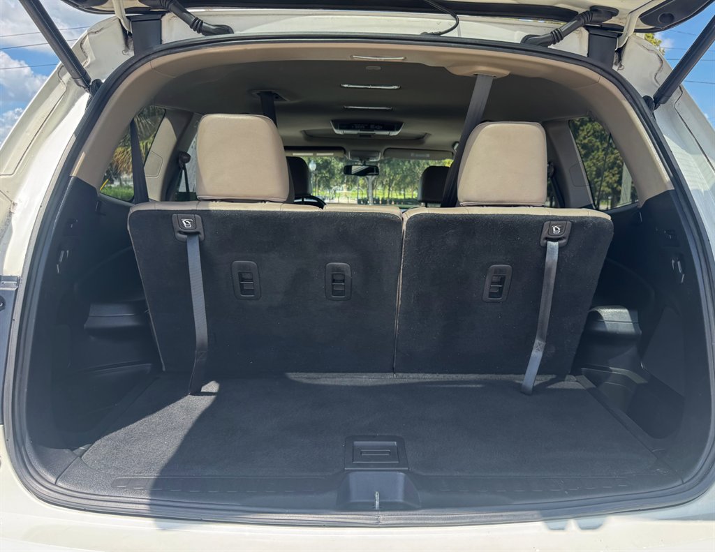 2016 Honda Pilot - $16,995