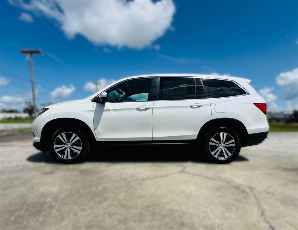 2016 Honda Pilot - $16,995
