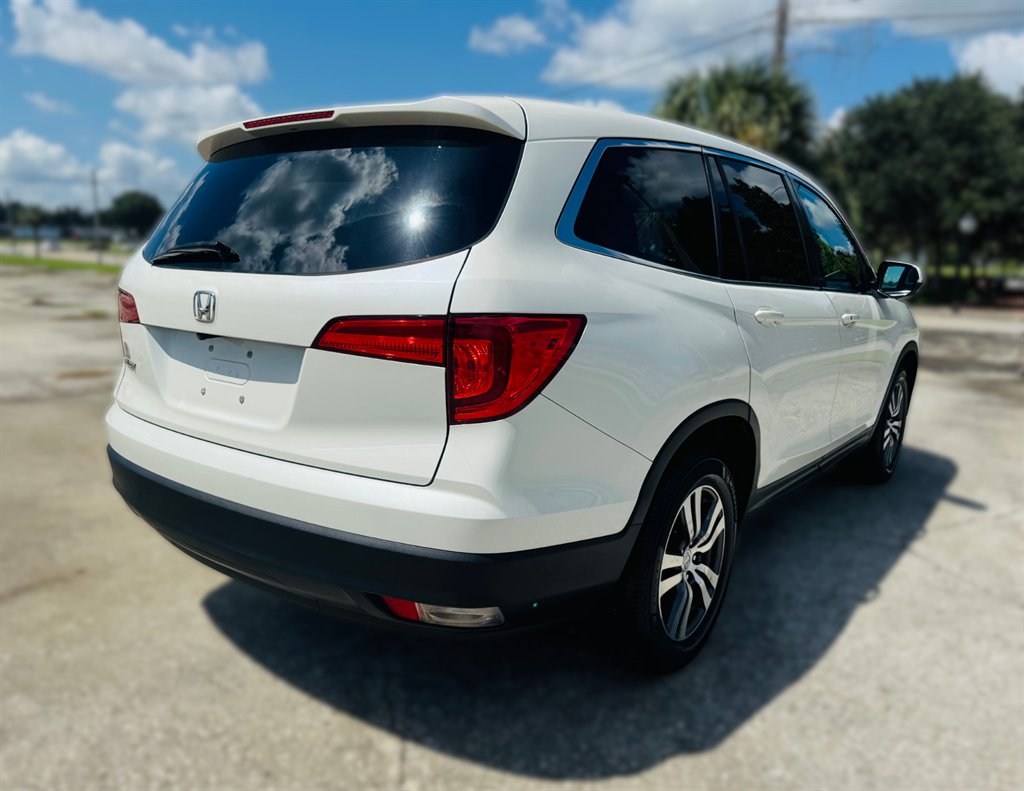2016 Honda Pilot - $16,995
