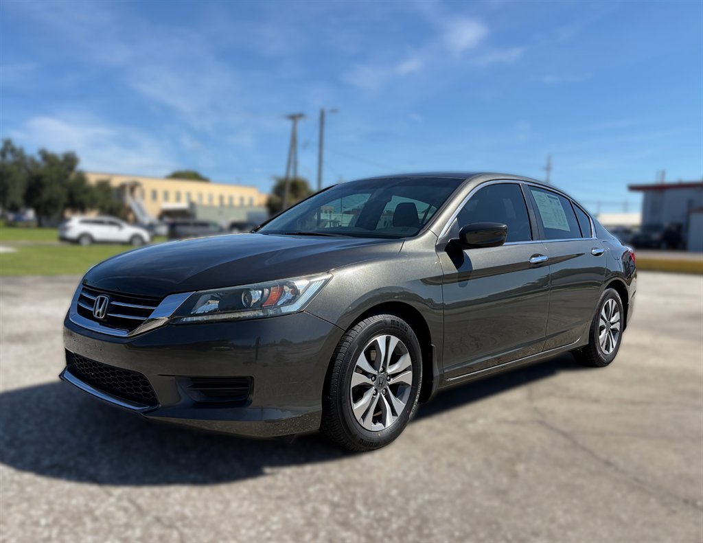 2015 Honda Accord - $15,995