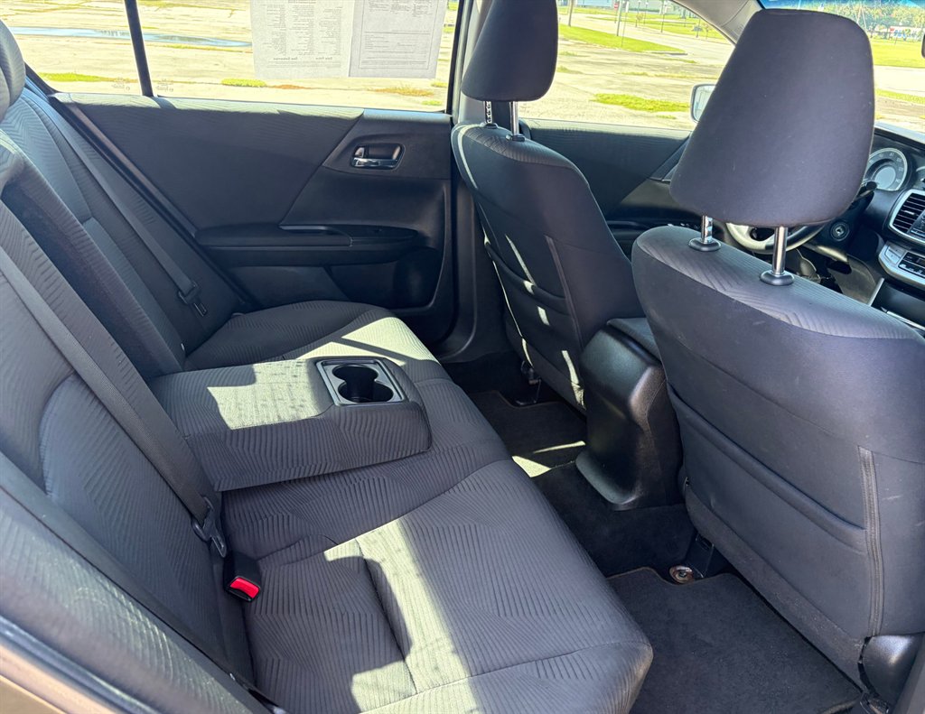 2015 Honda Accord - $15,995