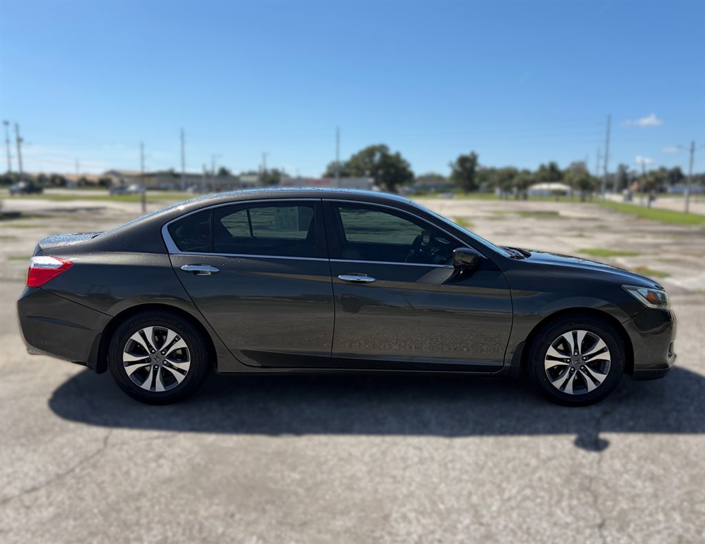 2015 Honda Accord - $15,995