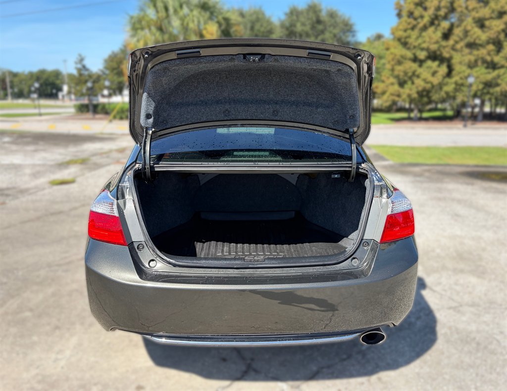 2015 Honda Accord - $15,995