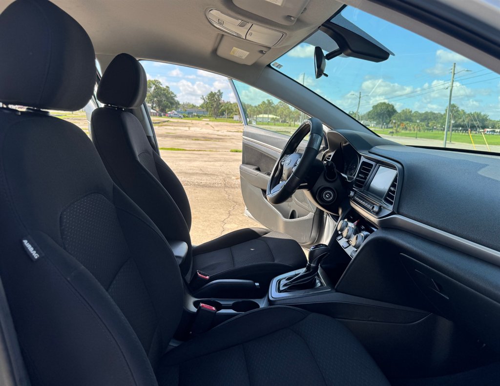 2019 Hyundai Elantra
