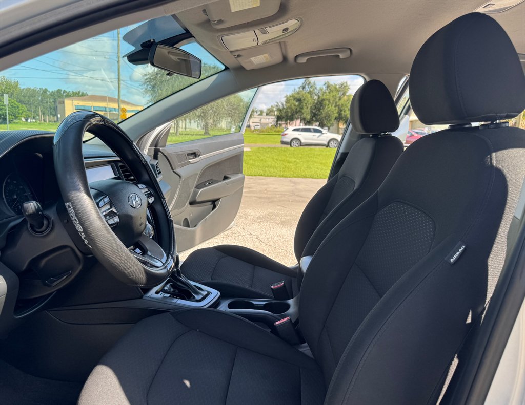 2019 Hyundai Elantra