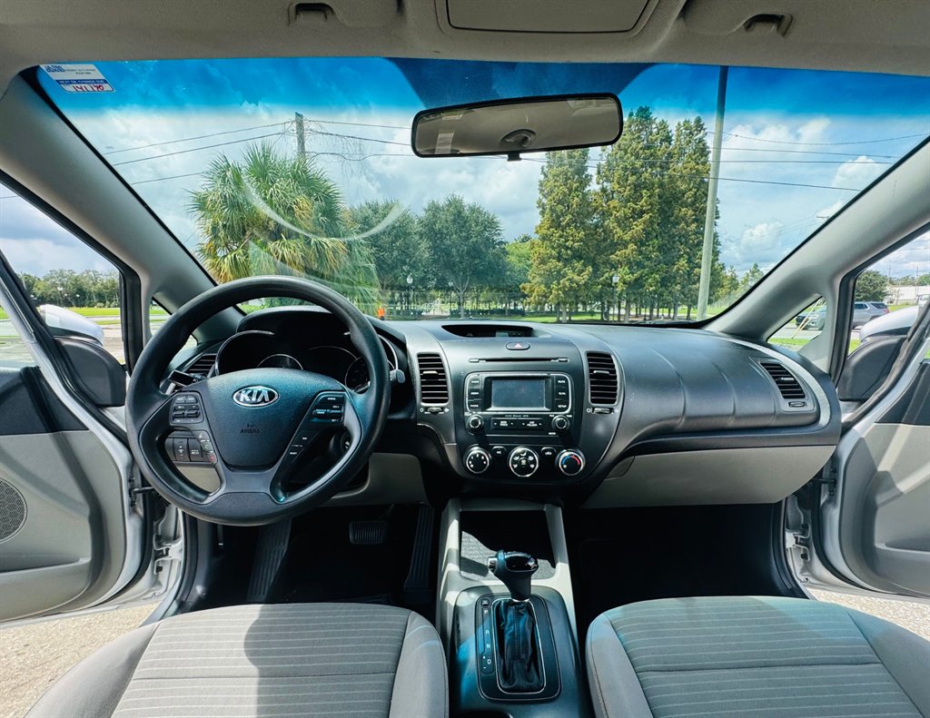 2016 Kia Forte - $11,995
