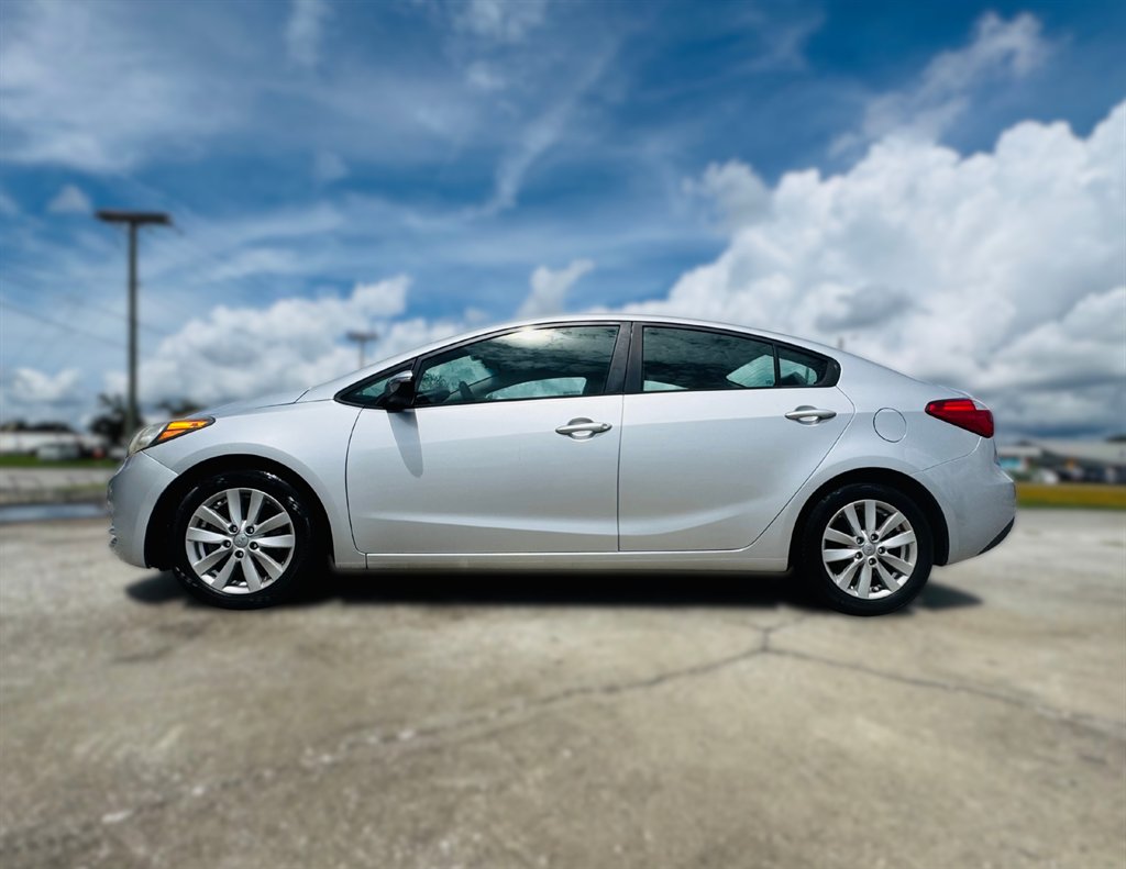 2016 Kia Forte - $11,995