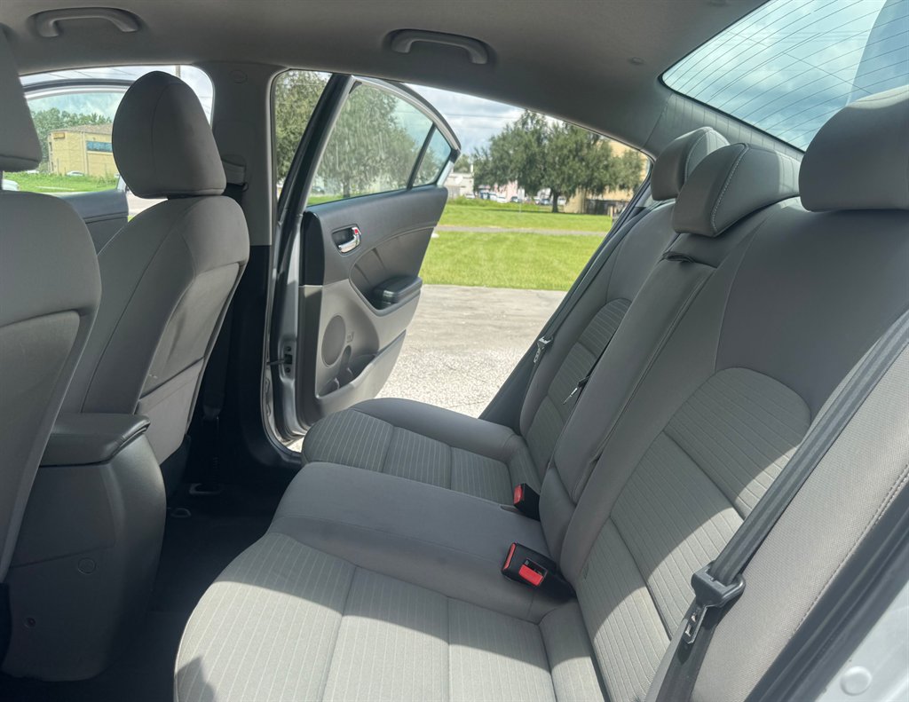 2016 Kia Forte - $11,995